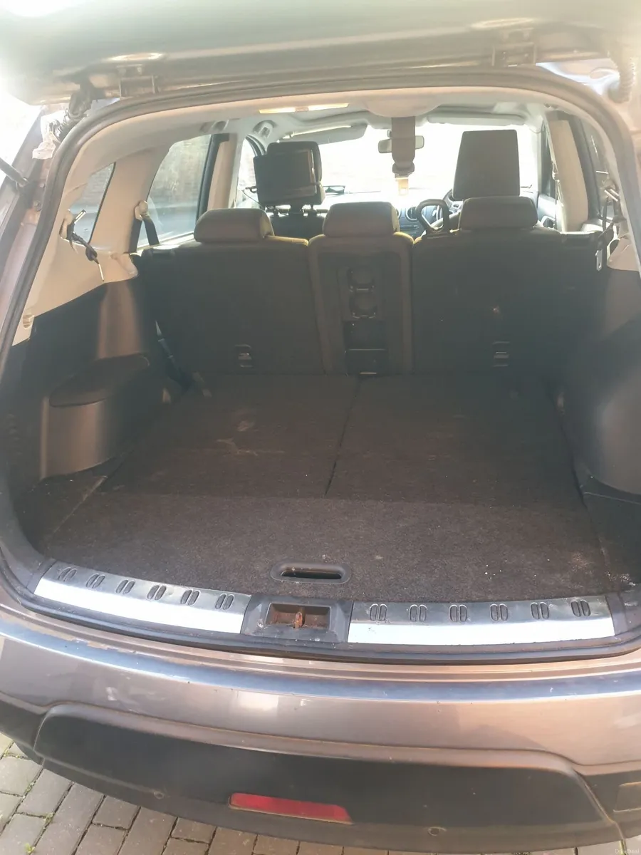 Image 4 of 10