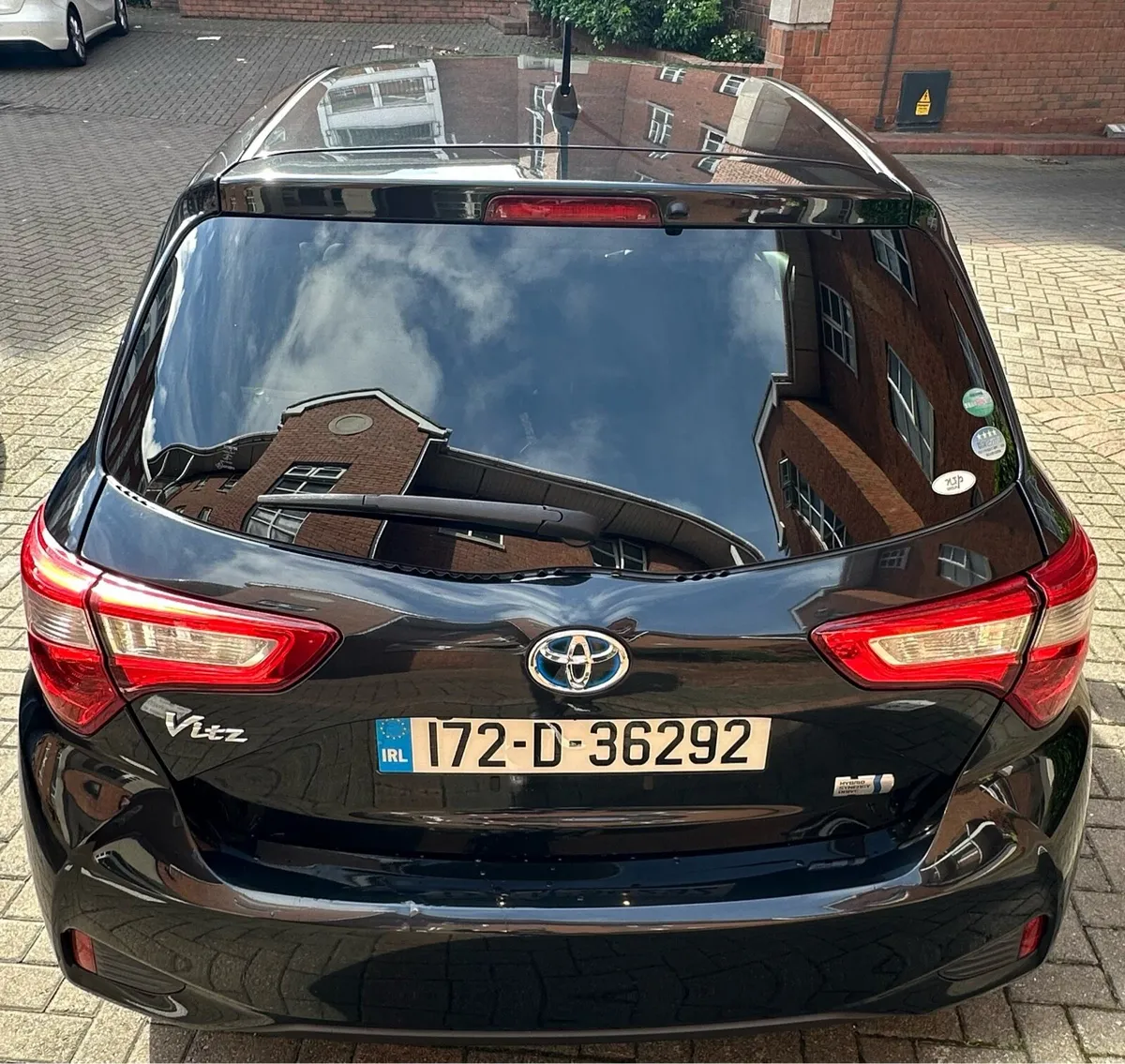 Image 2 of 16