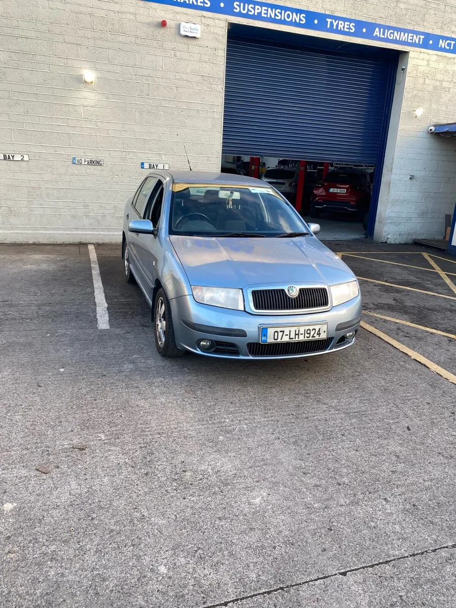 Image 2 of 8