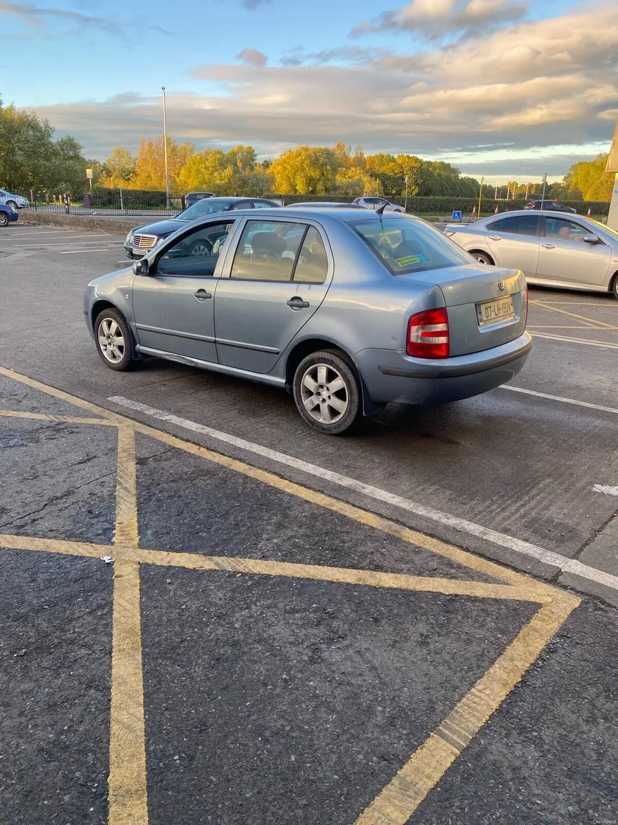 Image 4 of 8