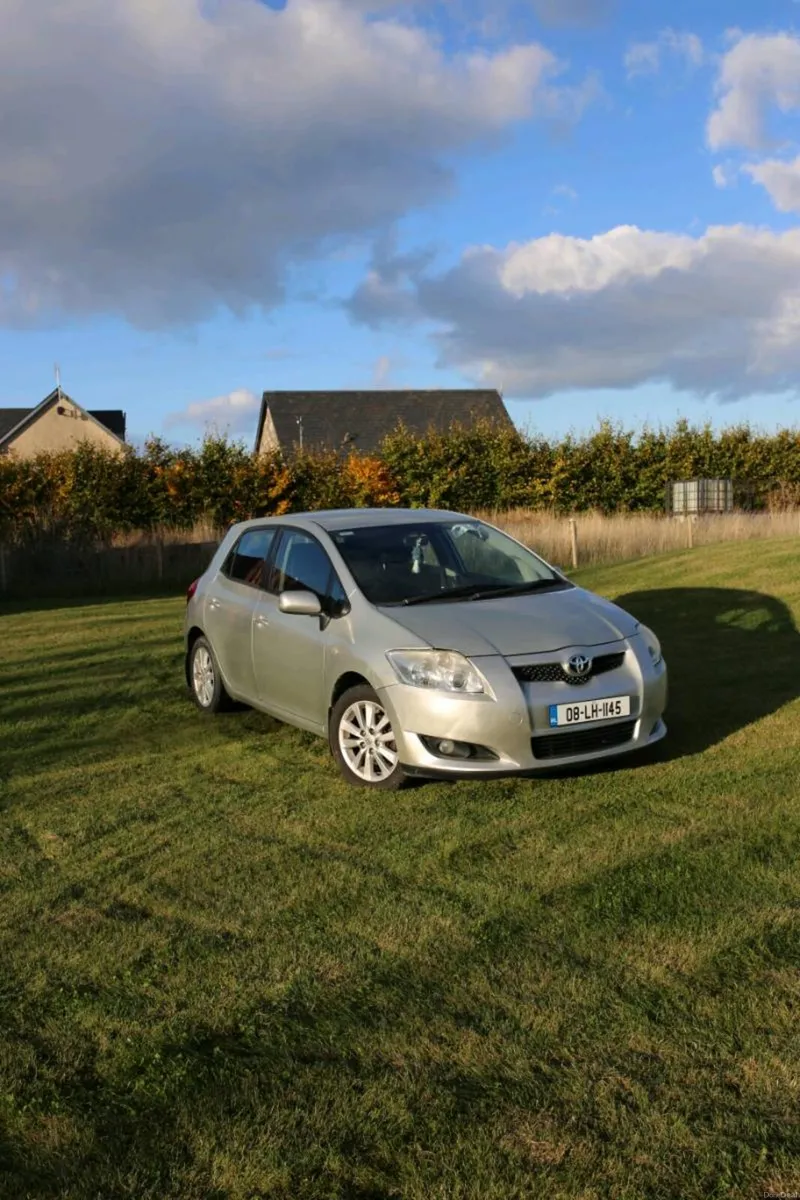 Image 2 of 10