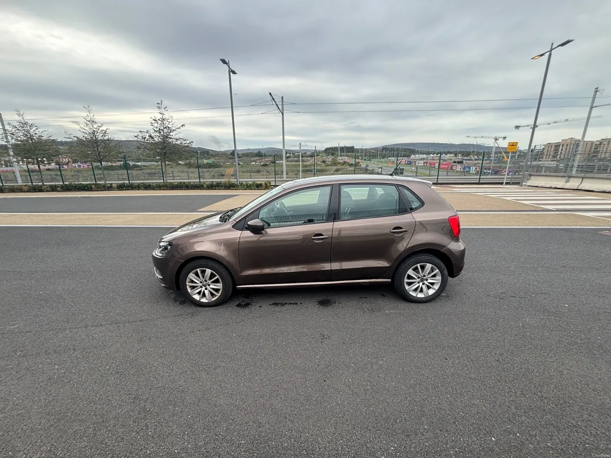 Image 4 of 12
