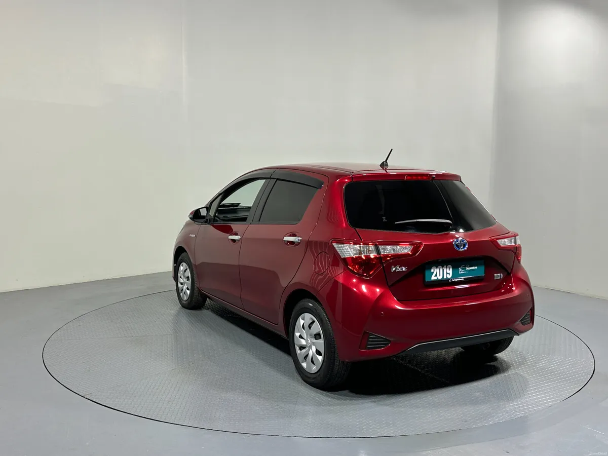 Image 5 of 27