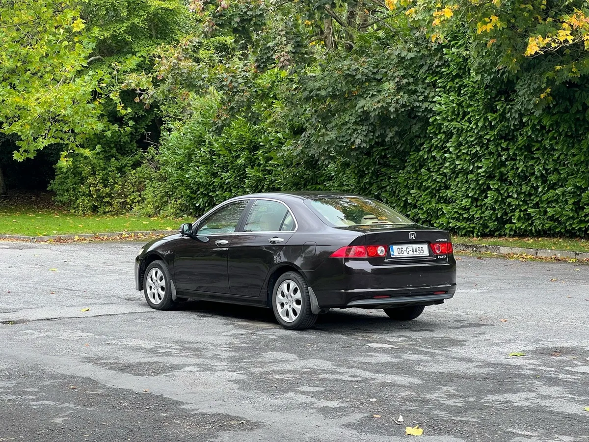 Image 4 of 10