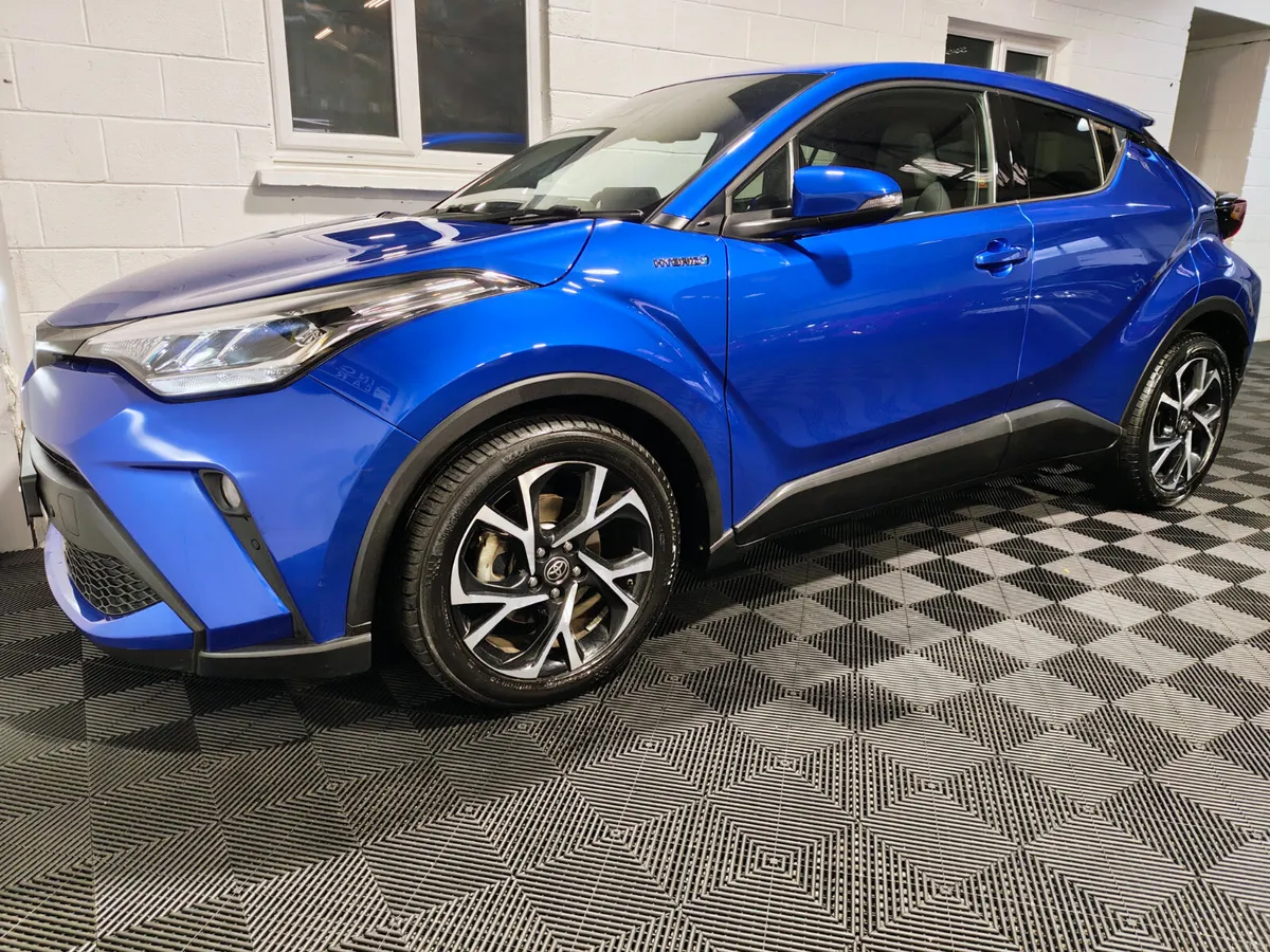 Image 3 of 27