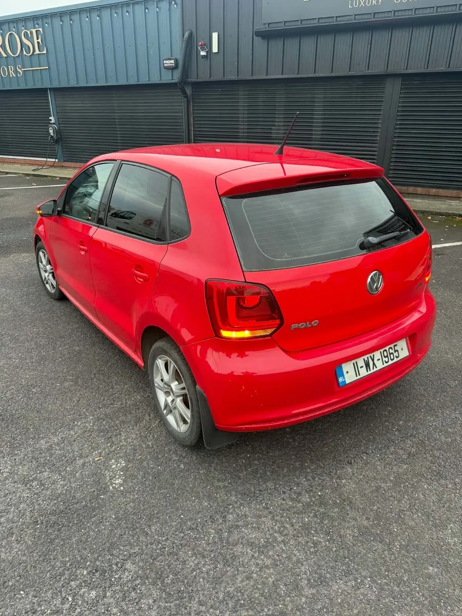 Image 4 of 9