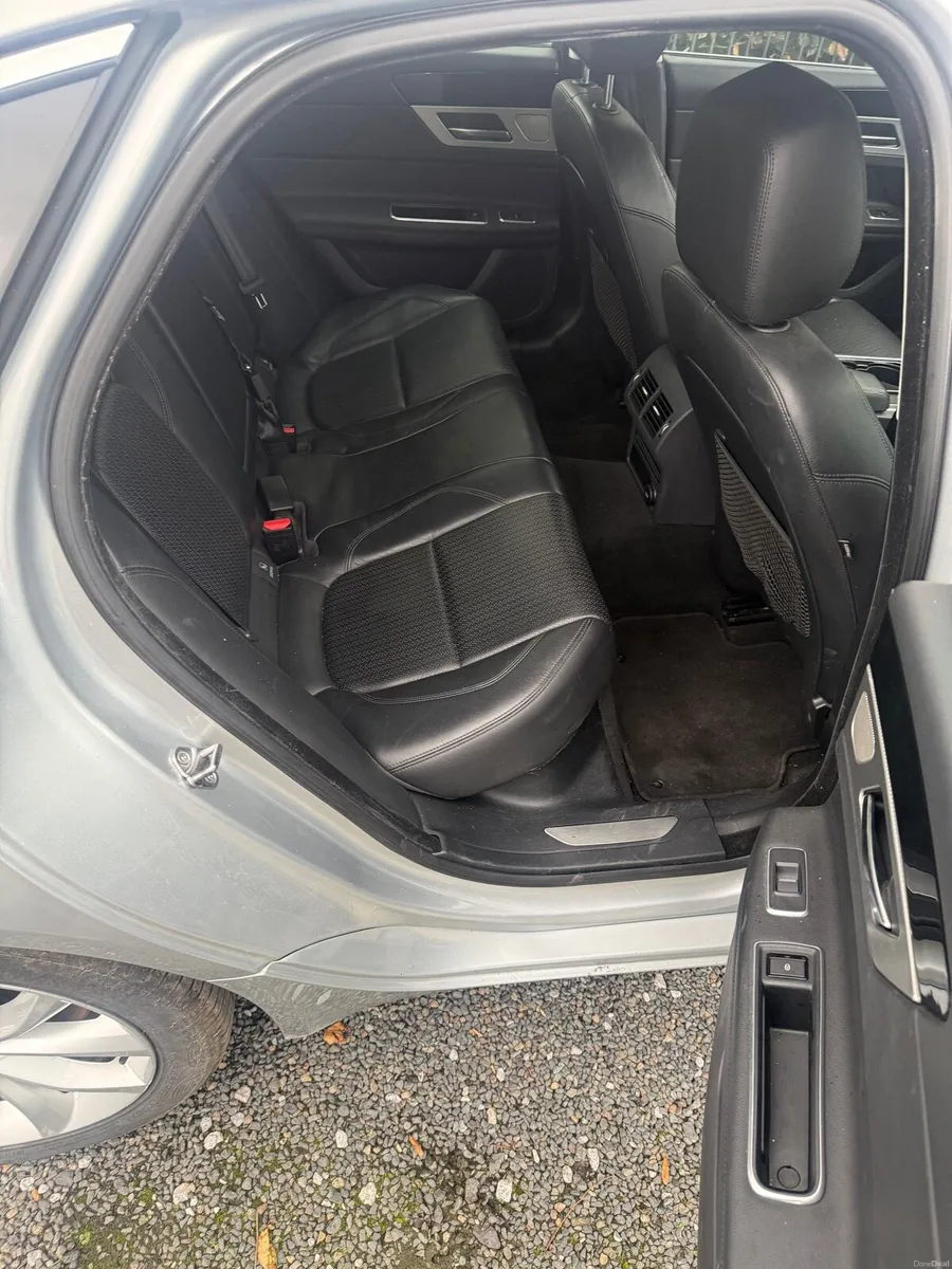 Image 6 of 6
