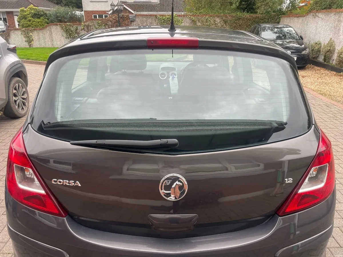 Image 2 of 10