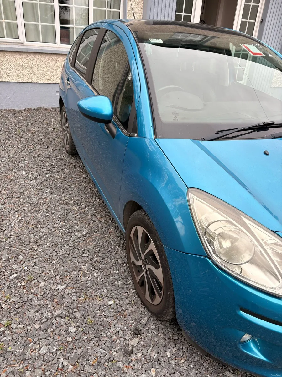 Image 2 of 4