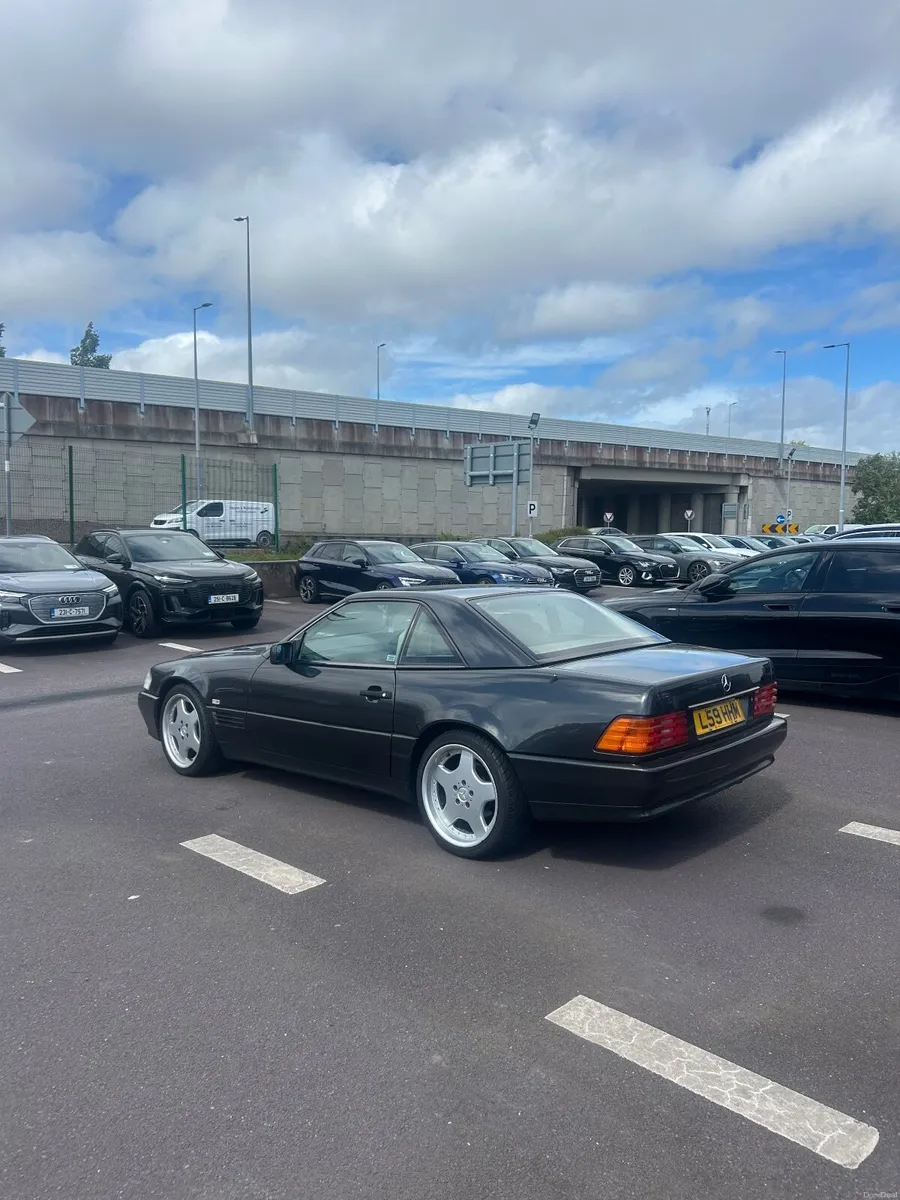 Image 2 of 10