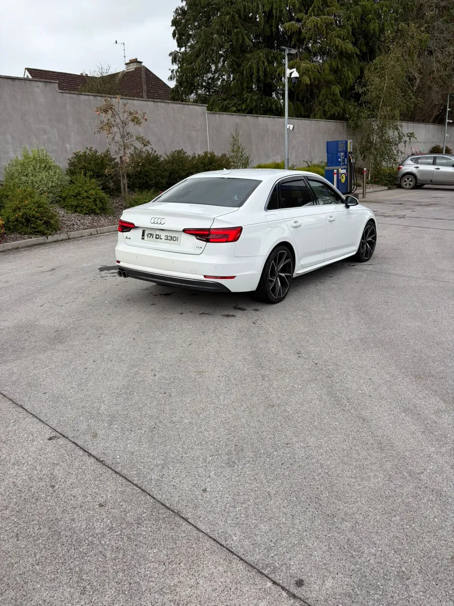 Image 4 of 9