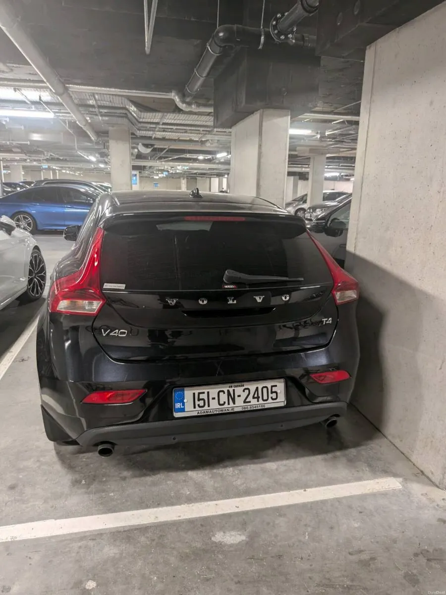 Image 2 of 10
