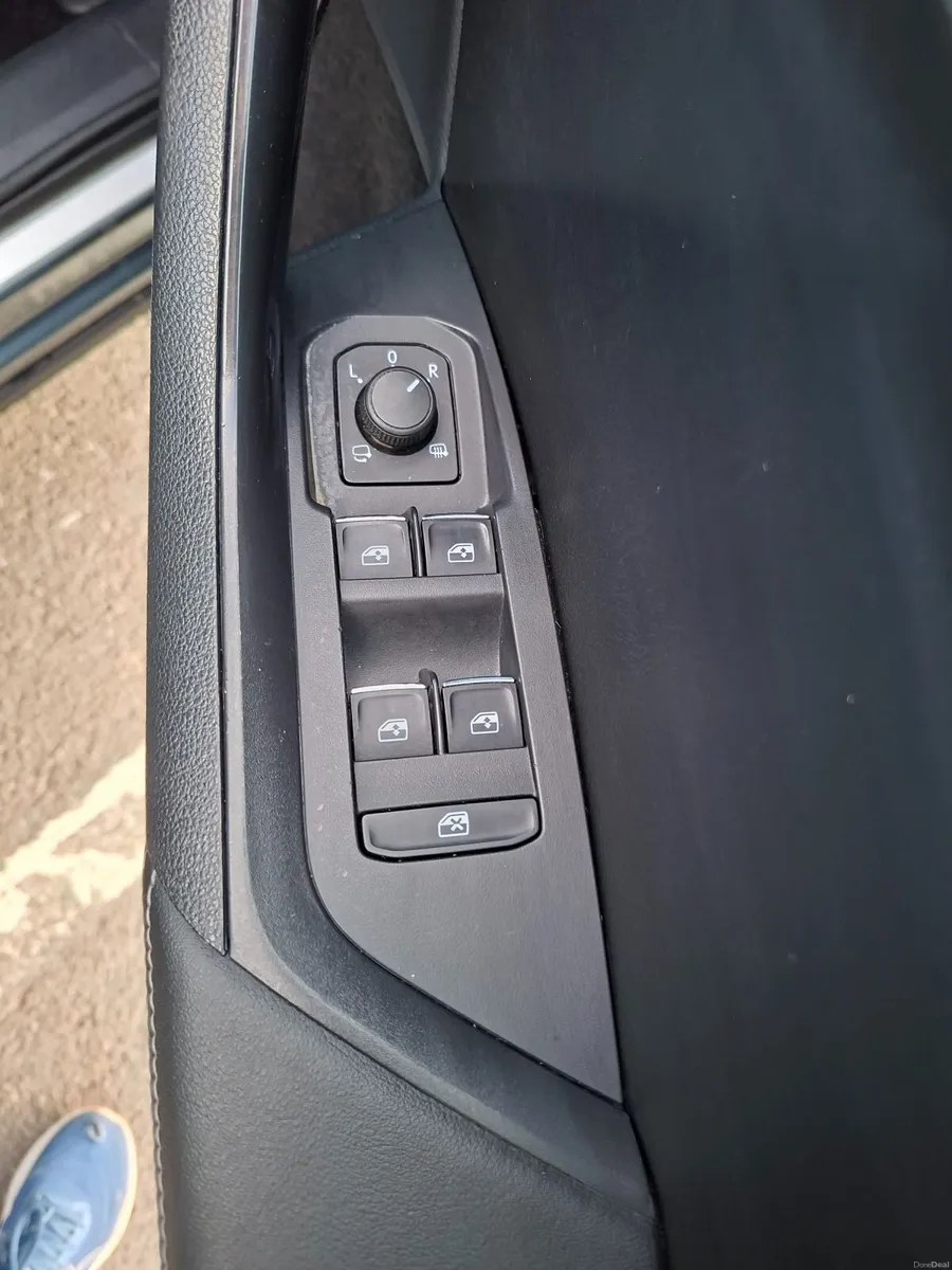 Image 4 of 10
