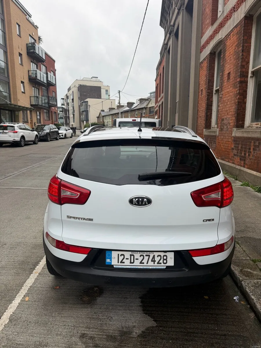 Image 4 of 10
