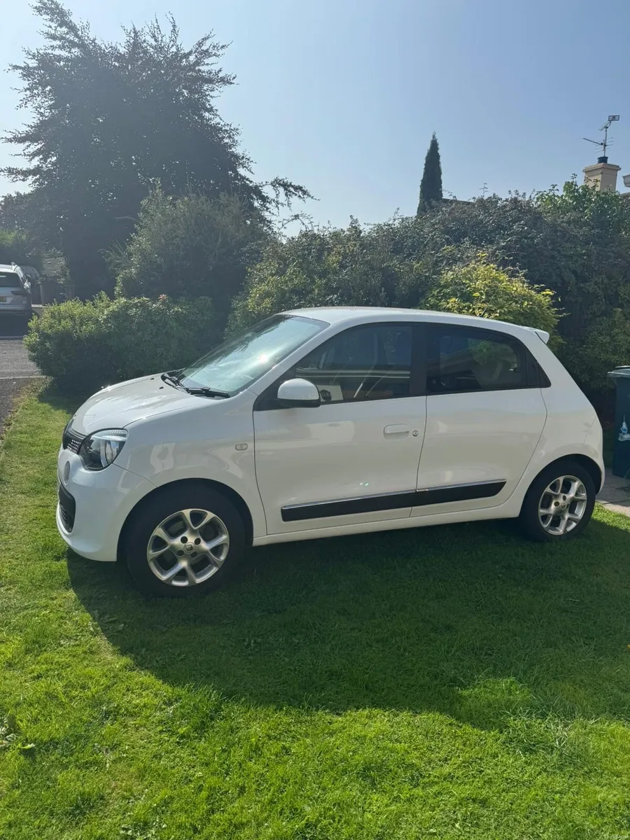 Image 1 of 10