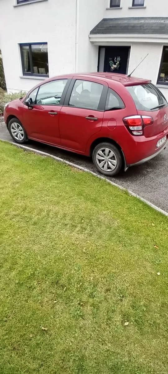 Image 2 of 4