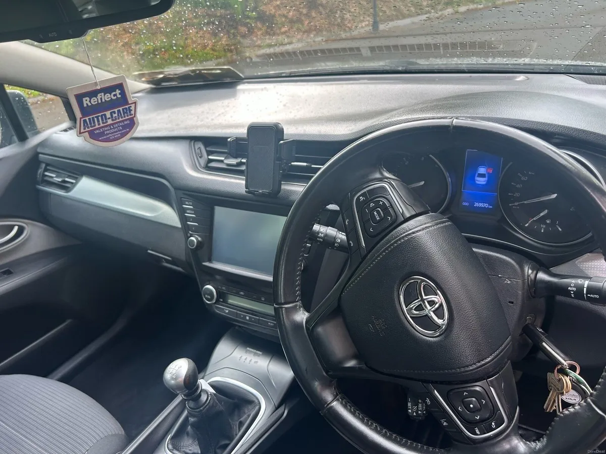 Image 2 of 5