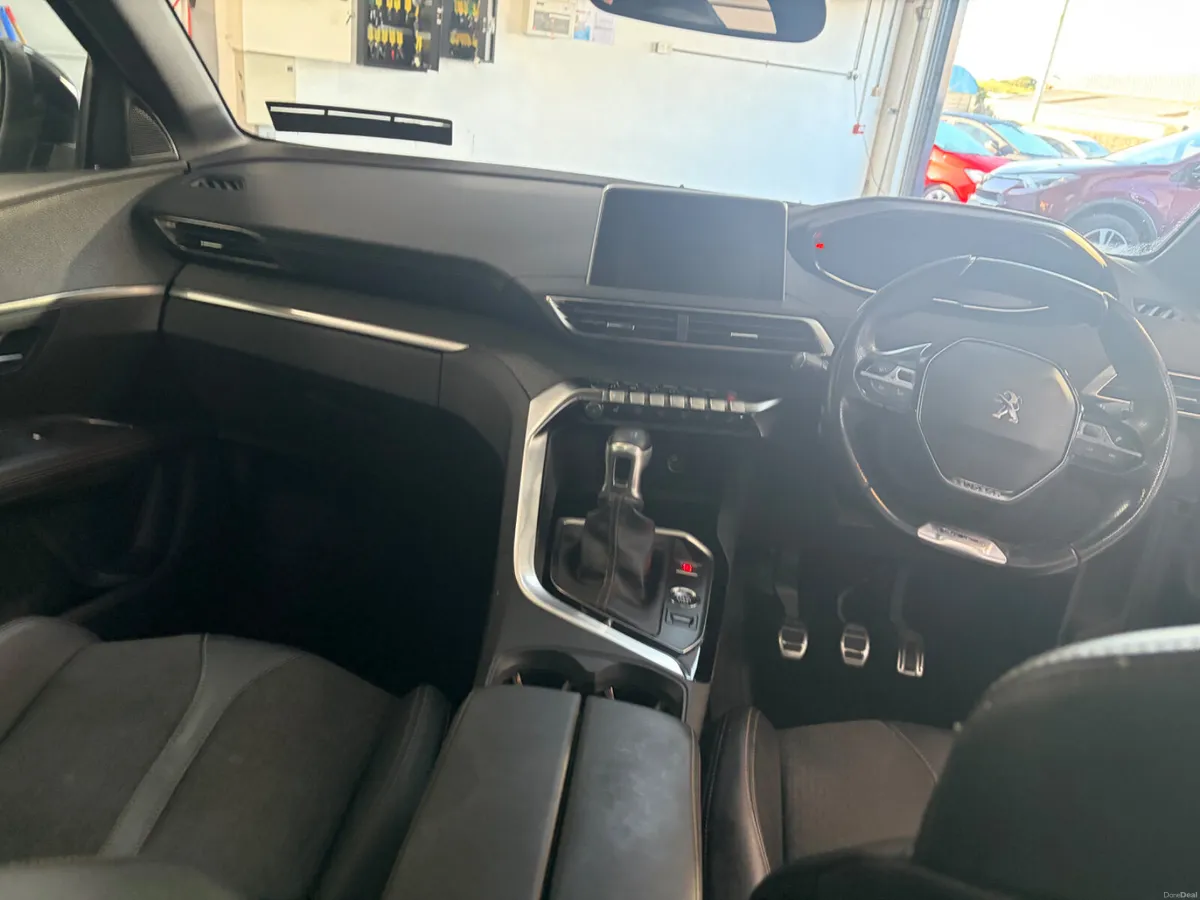 Image 4 of 10
