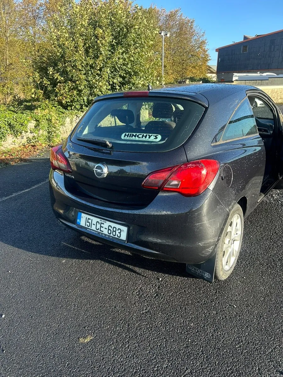 Image 4 of 6