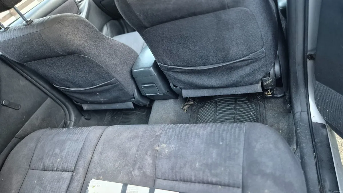 Image 6 of 6