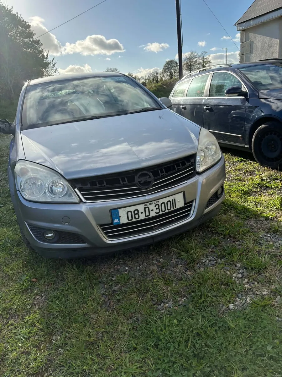 Image 1 of 4