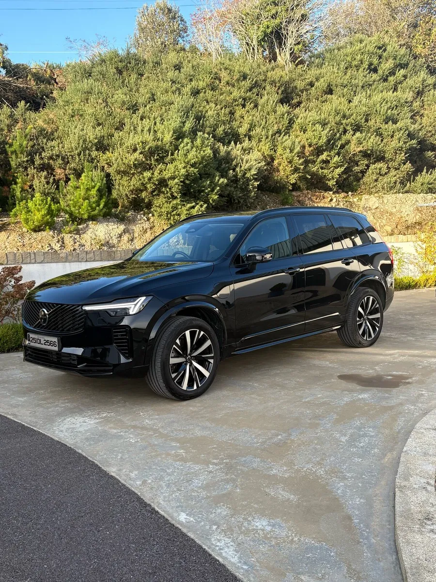 Image 2 of 6