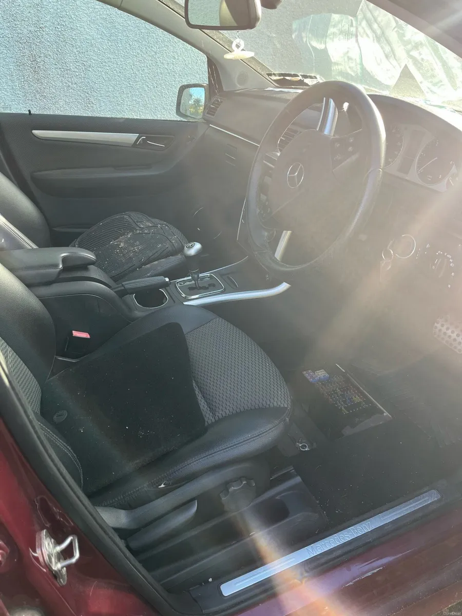Image 4 of 5