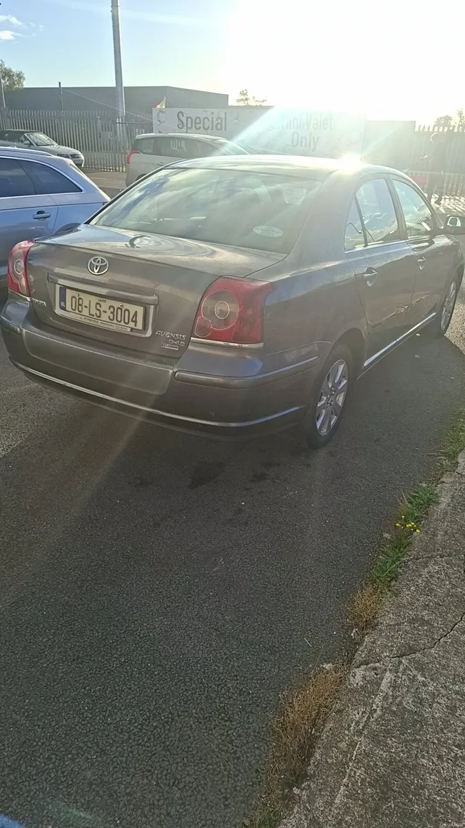 Image 4 of 6