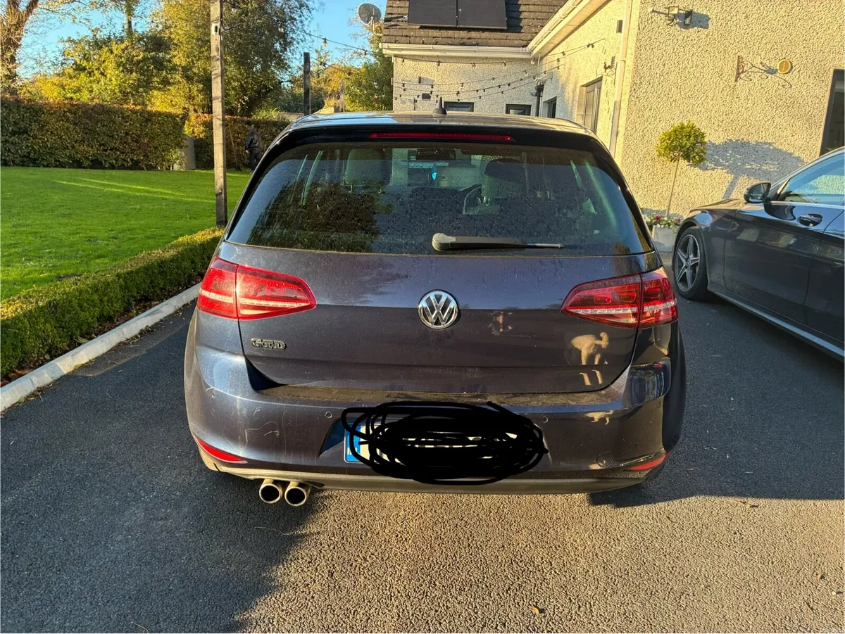 Image 2 of 8