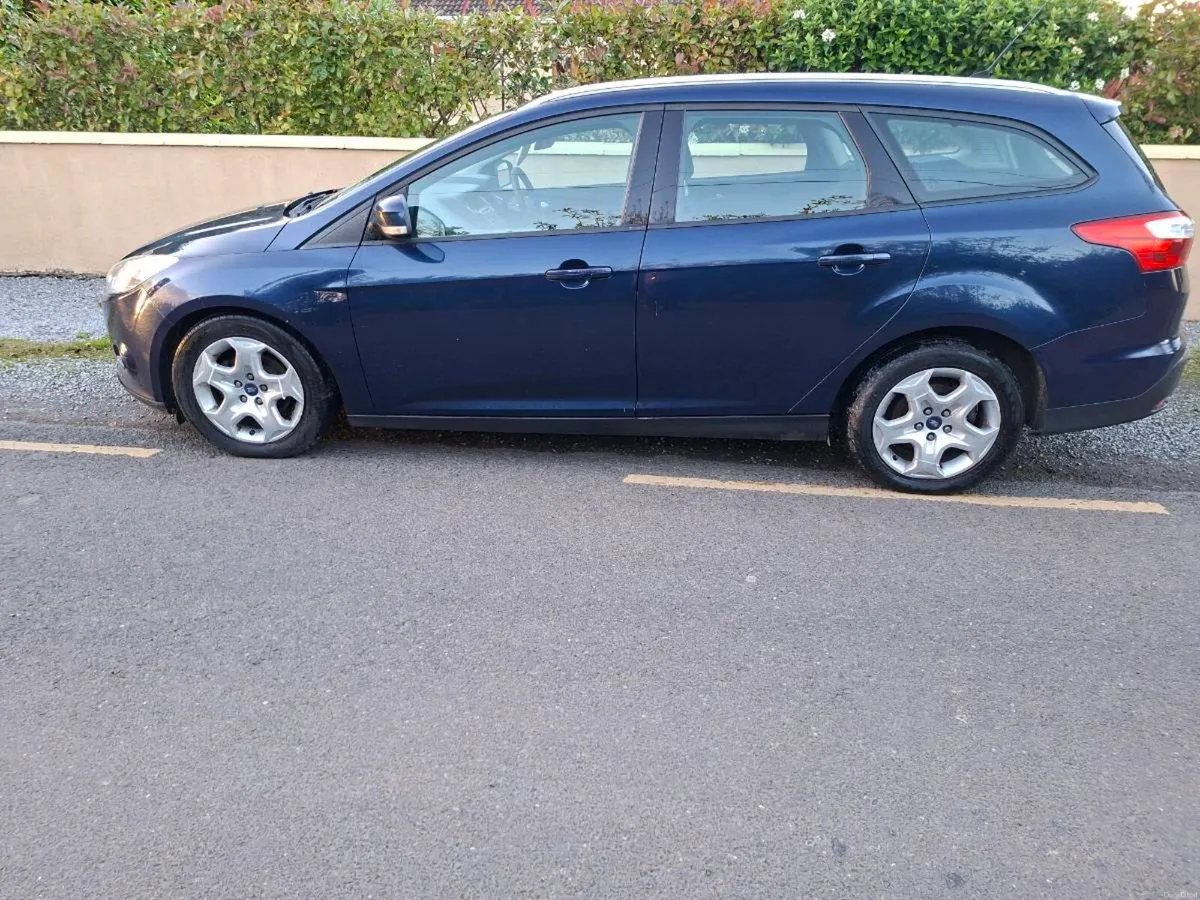Image 1 of 8