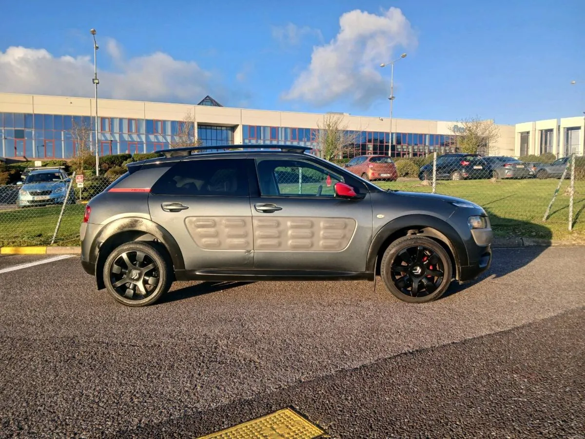 Image 2 of 10