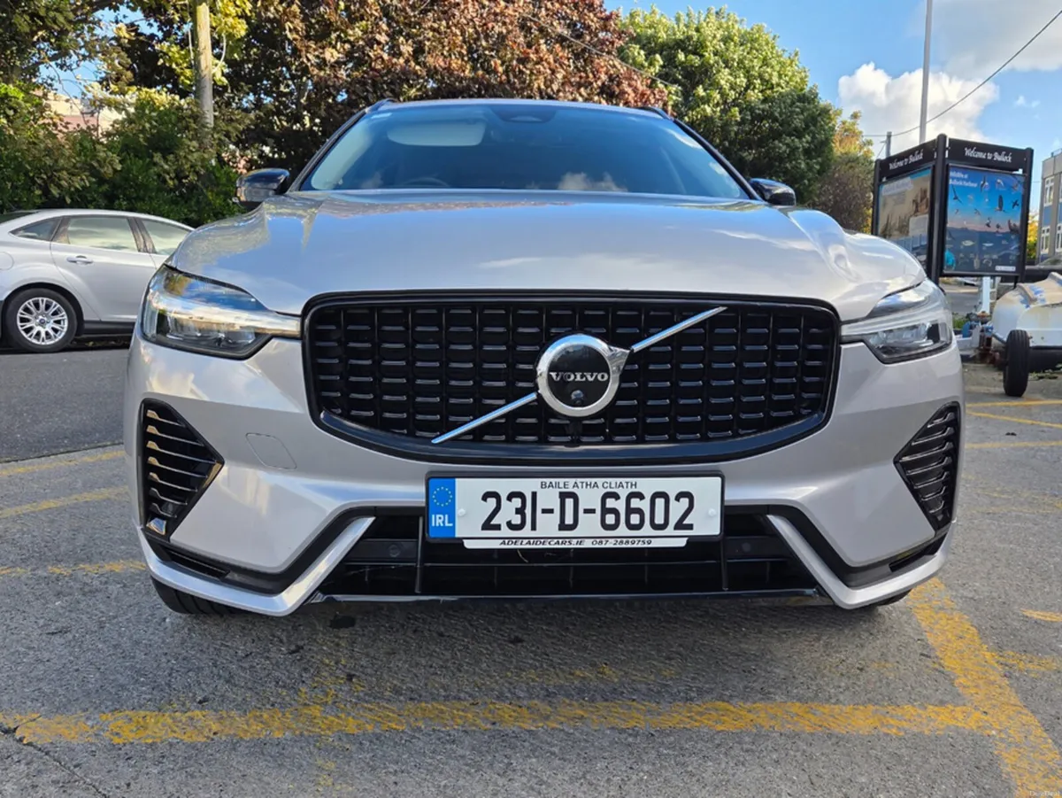 Image 2 of 28