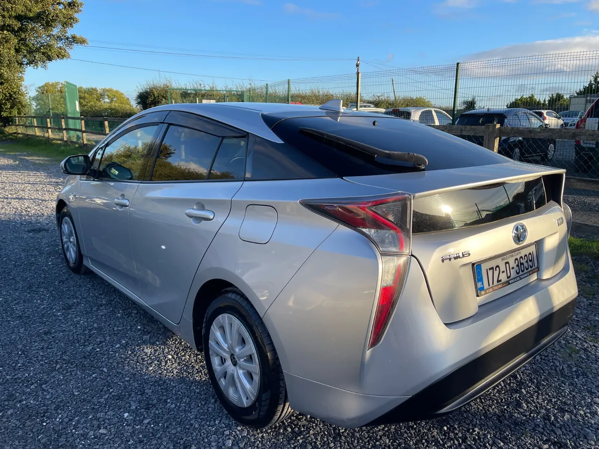Image 5 of 22