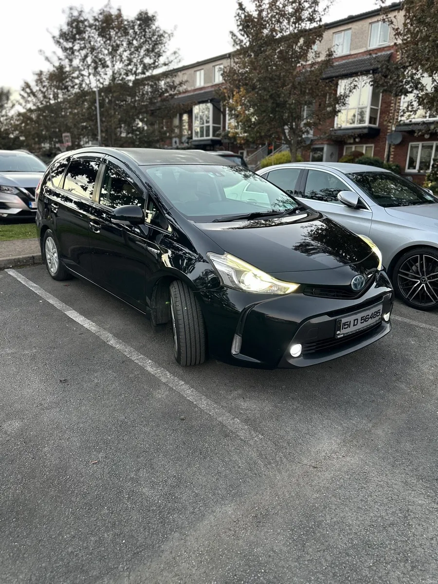 Image 2 of 10