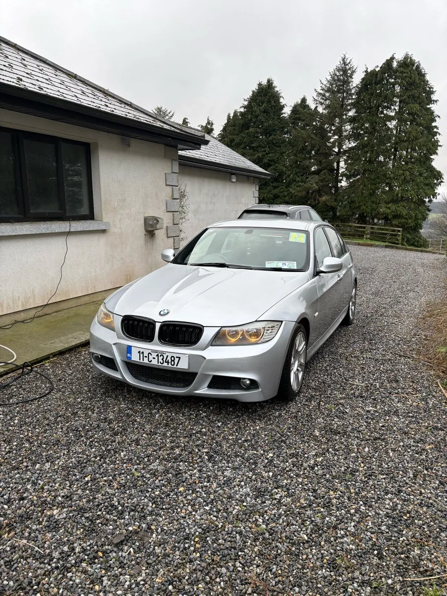 Image 2 of 12