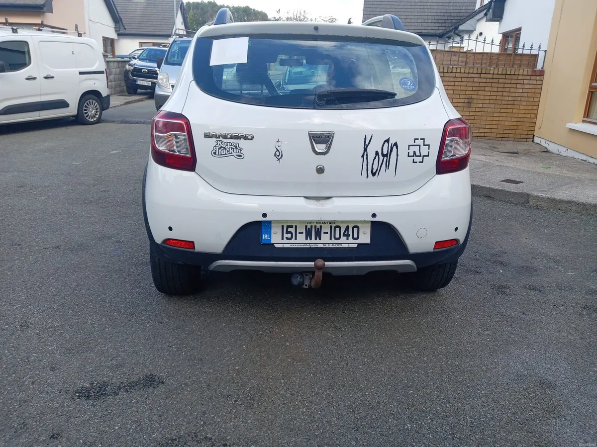 Image 2 of 6