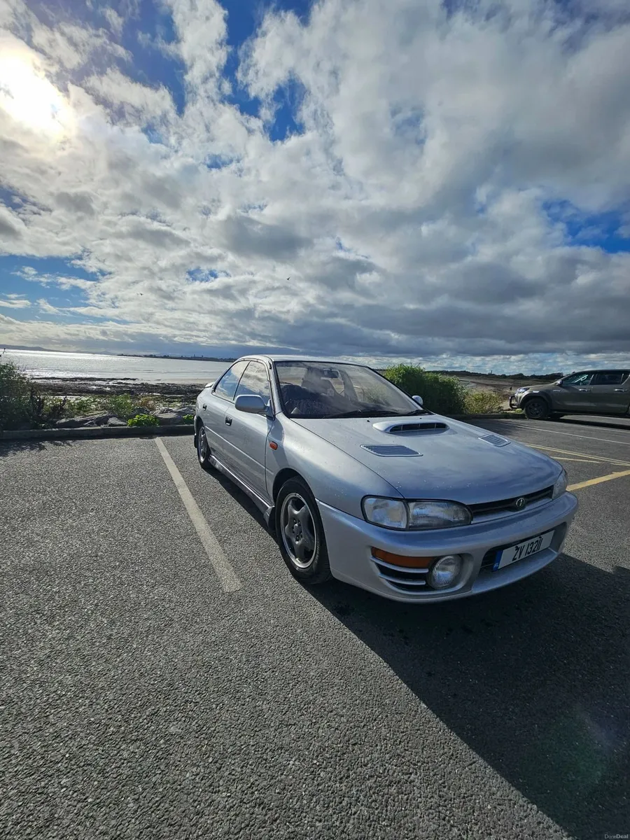 Image 3 of 10