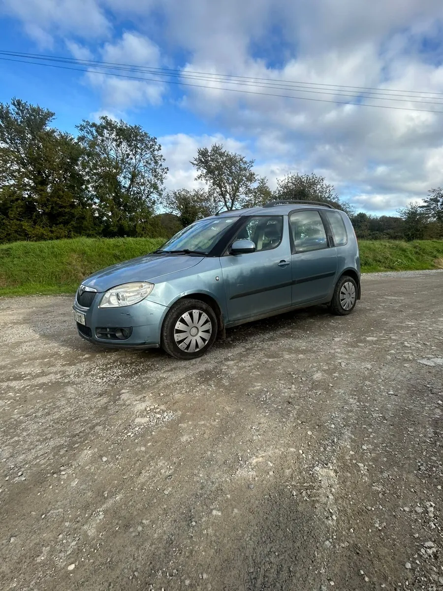 Image 4 of 8