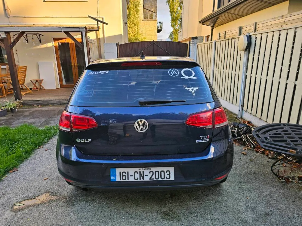 Image 3 of 10