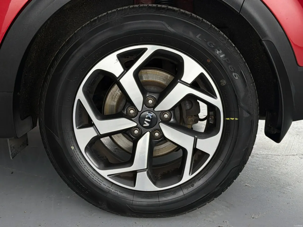 Image 3 of 39