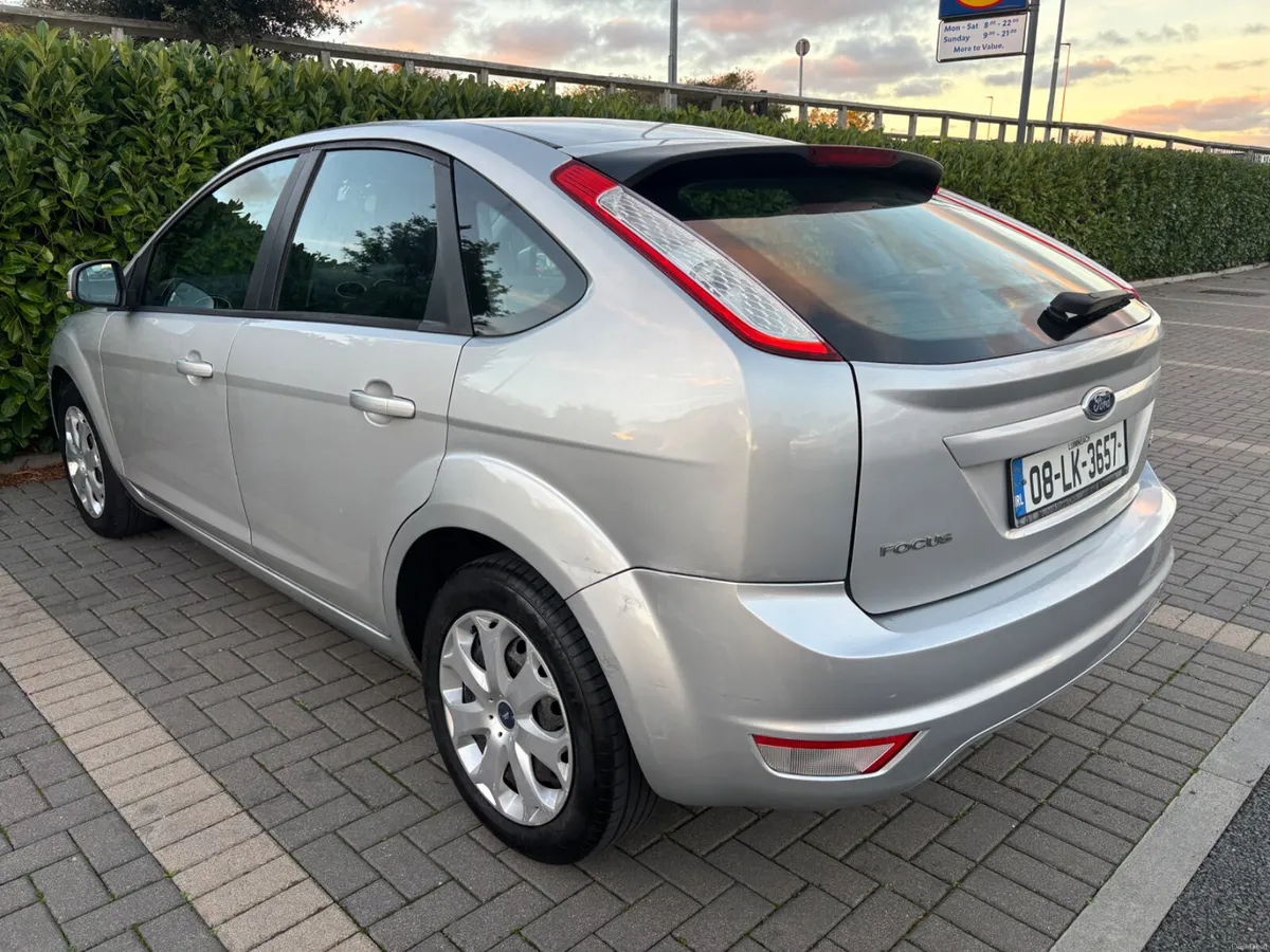 Image 4 of 18