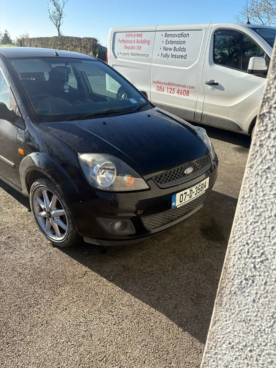 Image 4 of 8