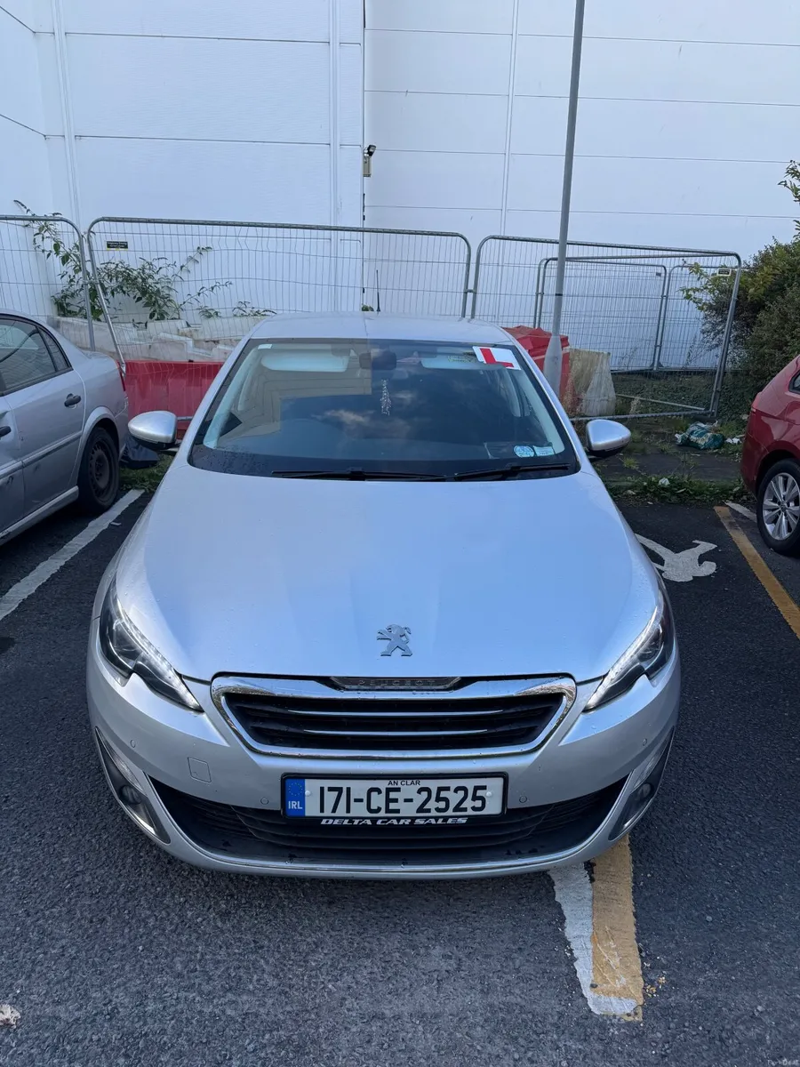 Image 4 of 8