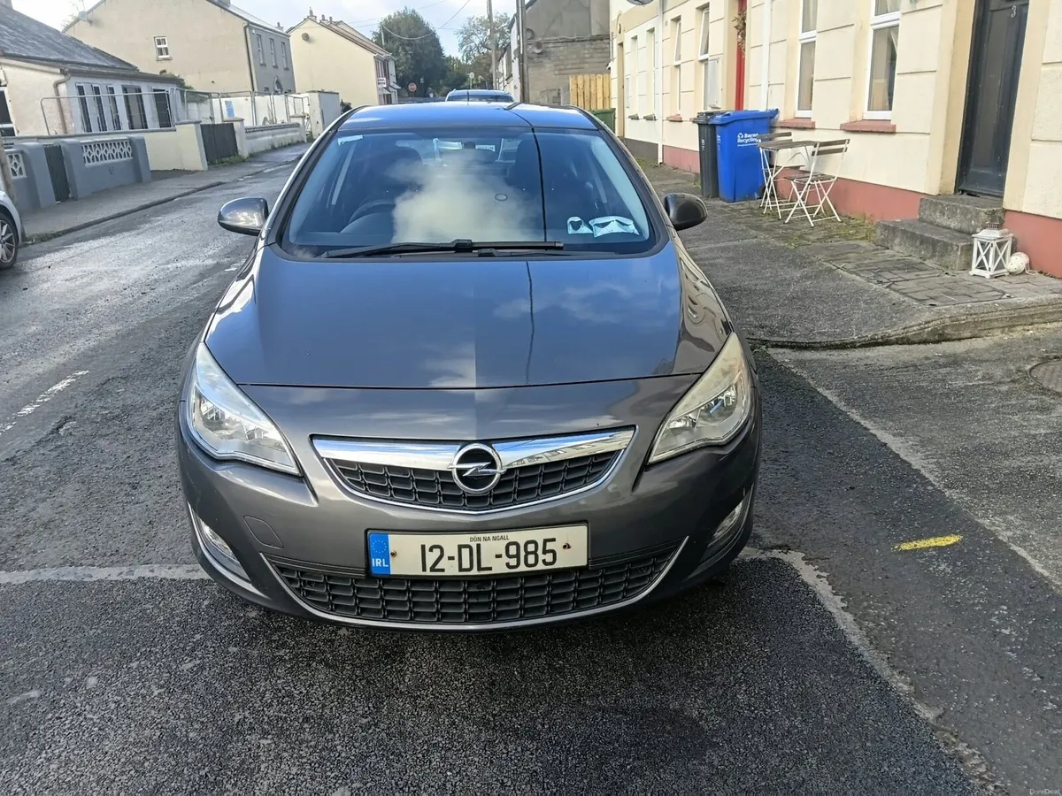 Image 1 of 10