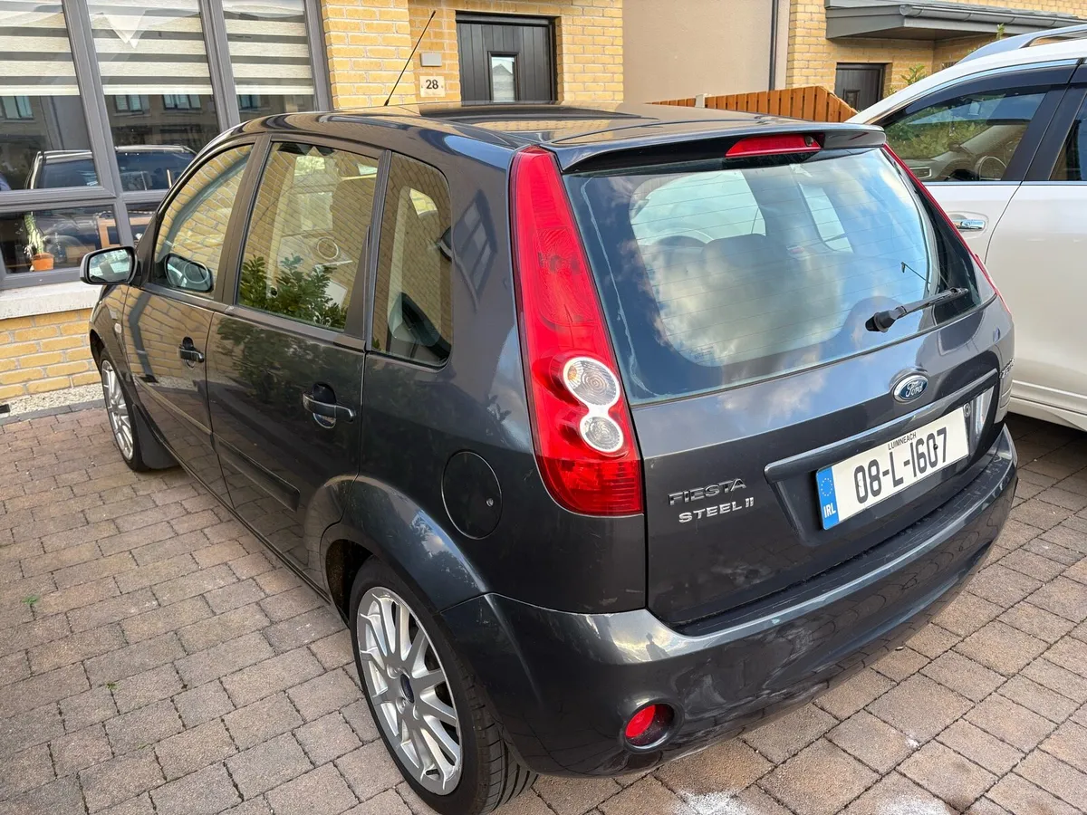 Image 2 of 9