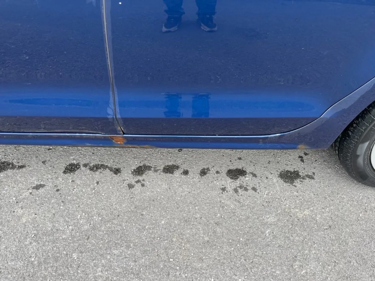 Image 4 of 5