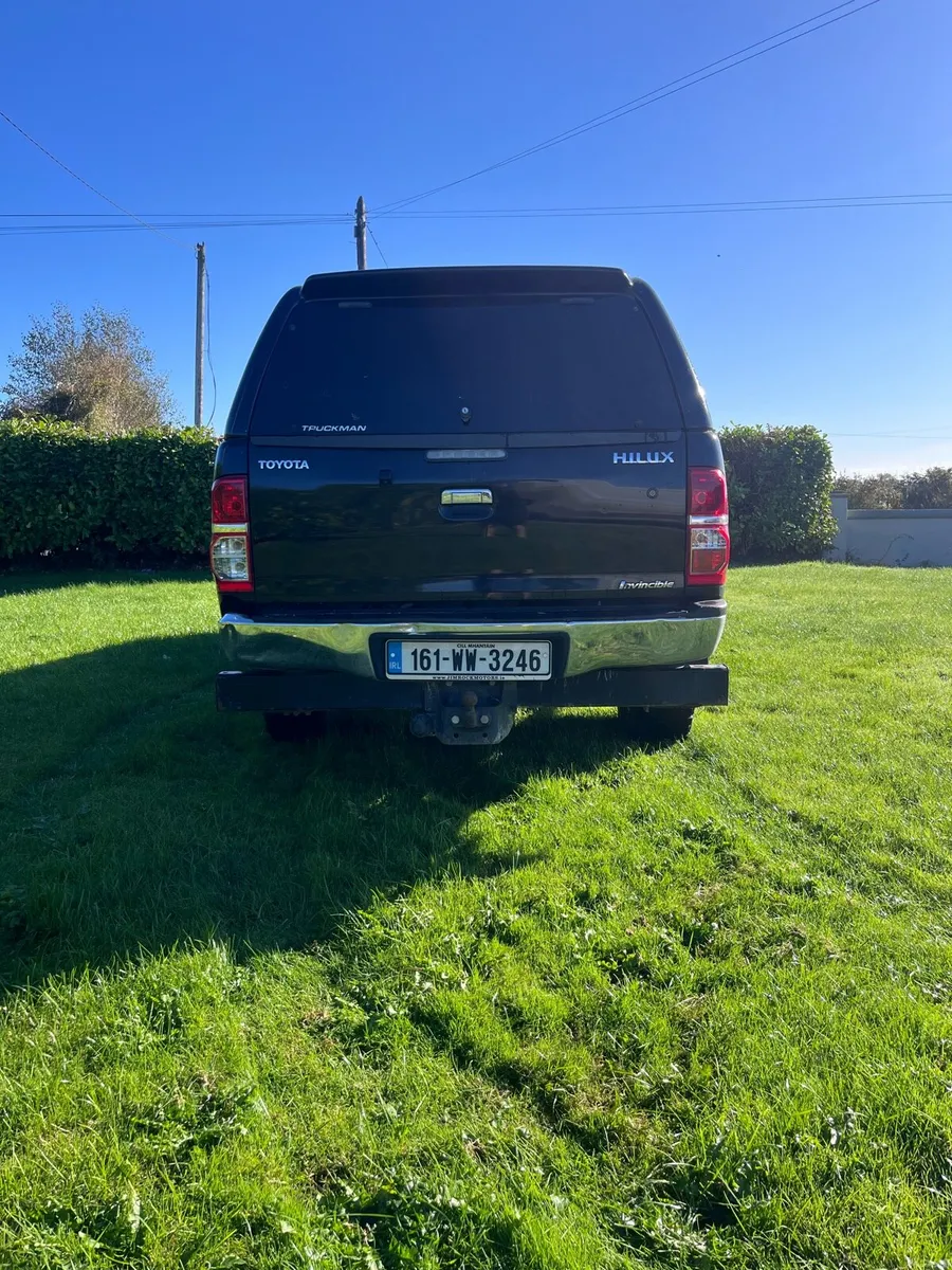 Image 4 of 14