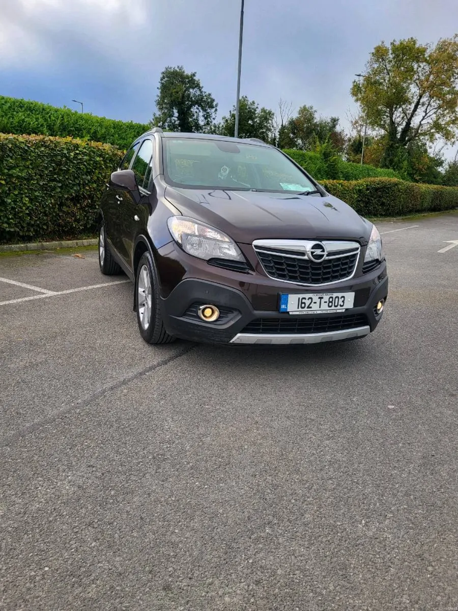 Image 2 of 11
