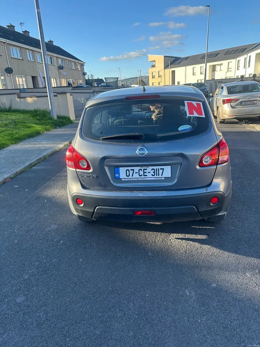 Image 4 of 4