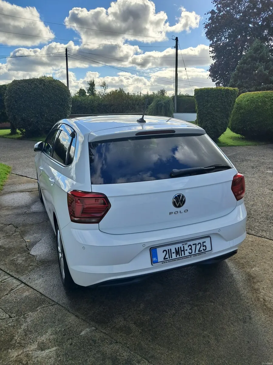 Image 3 of 10